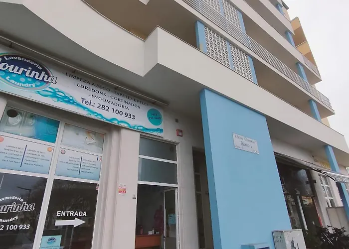 Apartment Welkome Alfarrobal T1 *