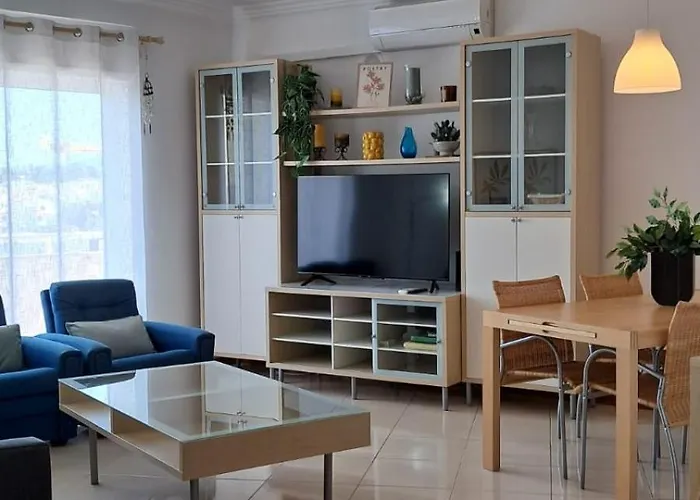 Apartment Welkome Alfarrobal T1 *