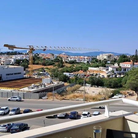 Διαμέρισμα Welkome Alfarrobal T1 *